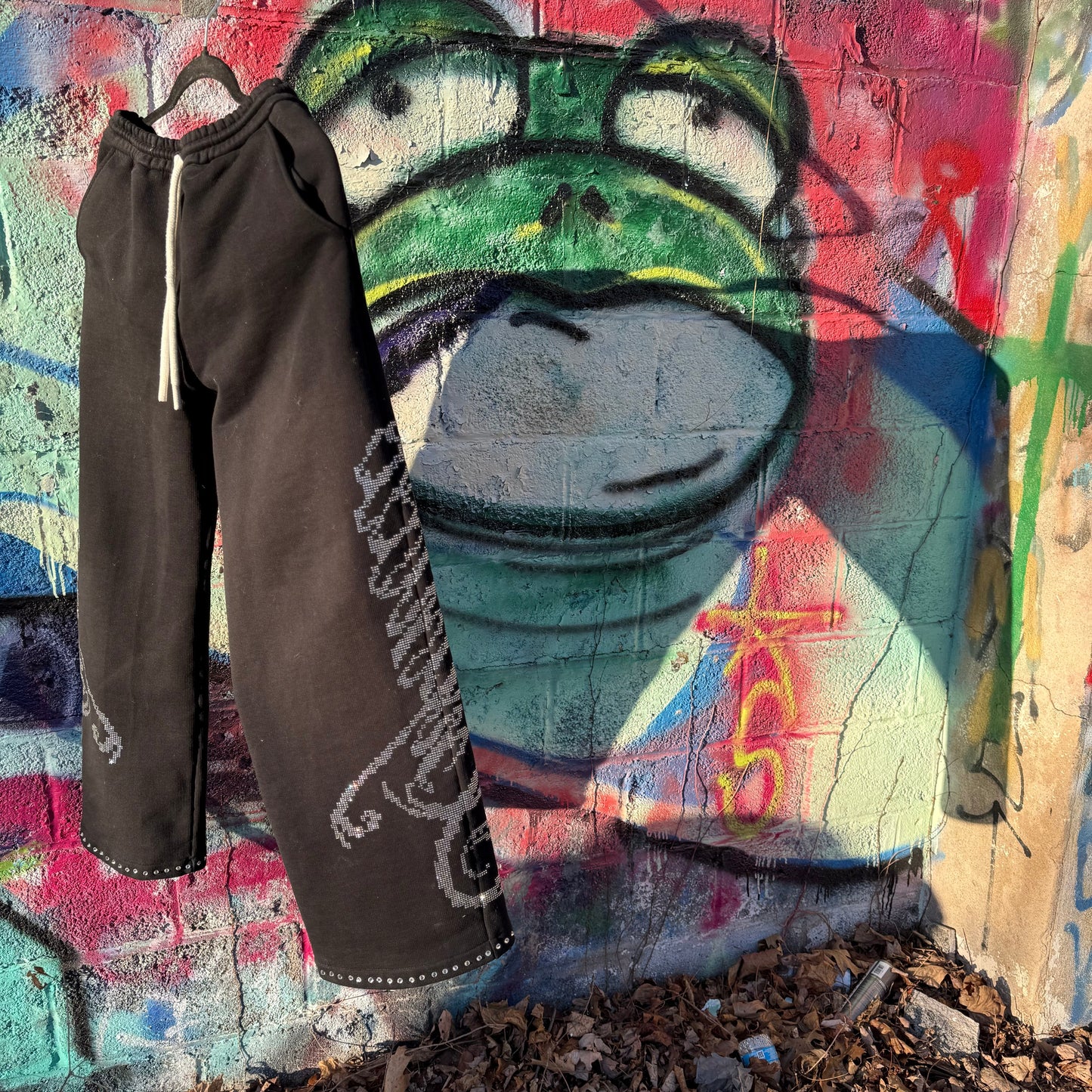 RHINESTONE SWEATPANTS